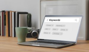 Tambahkan varian keyword yang relevan dalam pembuatan meta description